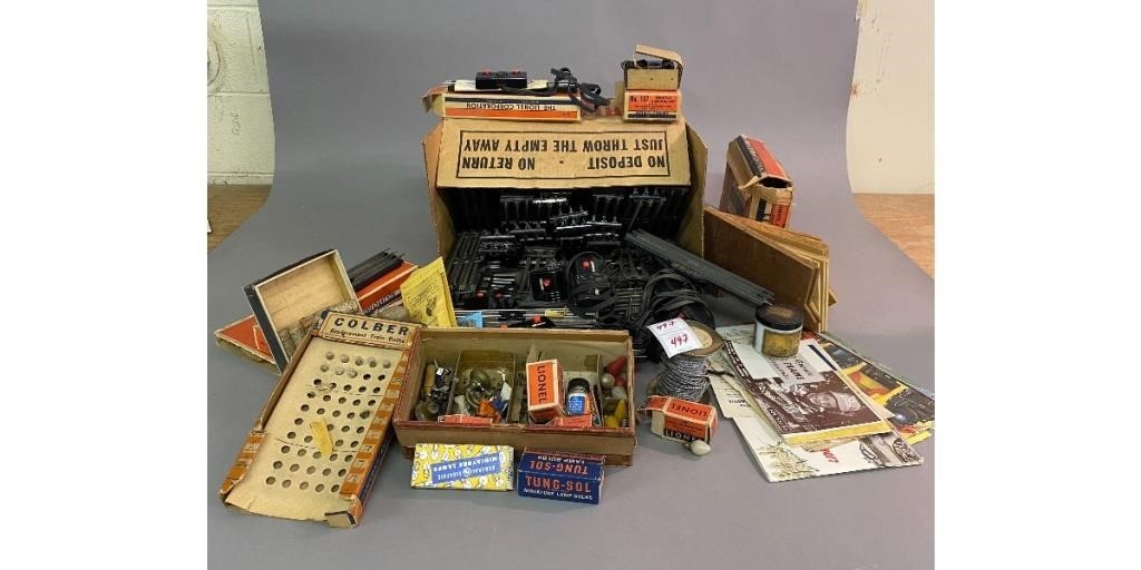 Appraisal: Large grouping of Lionel track and other accessories