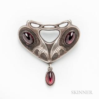 Appraisal: Murrie Bennett Jugendstil Brooch Almandine garnets silver Design by Georg