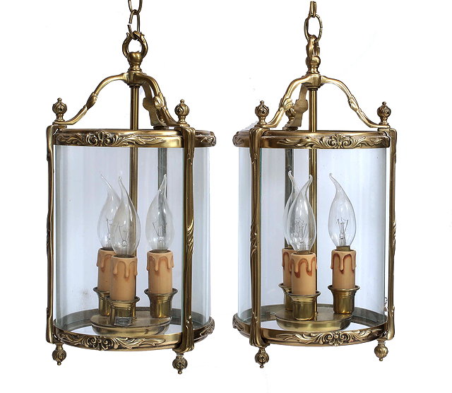 Appraisal: A PAIR OF GEORGIAN STYLE CYLINDRICAL HALL LANTERNS cm high