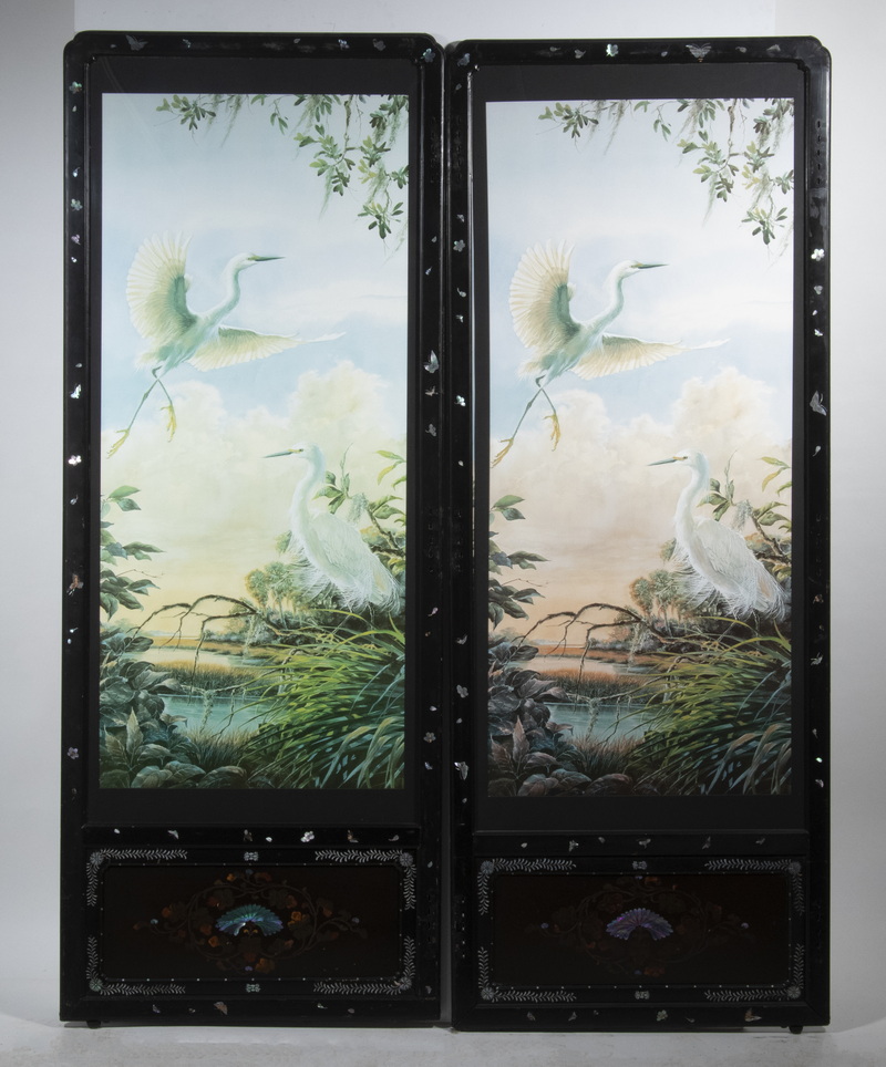 Appraisal: PR OF FAUX PAINTED CHINESE PANELS IN LACQUER FRAMES Prints