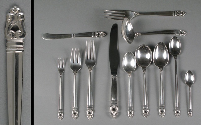 Appraisal: INTERNATIONAL STERLING SILVER FLATWARE SET pieces in the Royal Danish