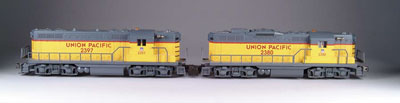 Appraisal: MODERN LIONEL UNION PACIFIC GP locomotives CONDITION Very good to