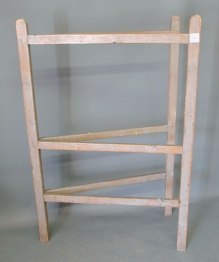 Appraisal: Two-part quilt rack with gray paint decoration each section h