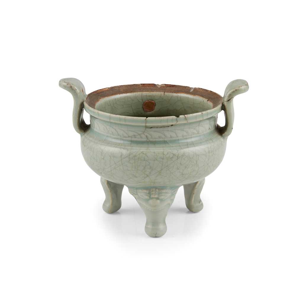 Appraisal: LONGQUAN CELADON-GLAZED TRIPOD CENSER LATE MING TO QING DYNASTY TH-