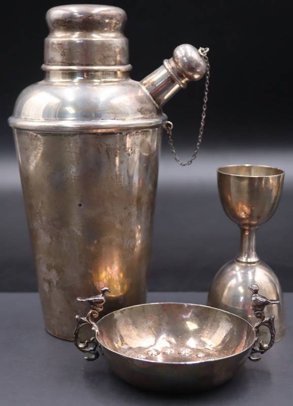 Appraisal: SILVER AMERICAN FRENCH SILVER WINE BAR OBJECTS Includes a Currier