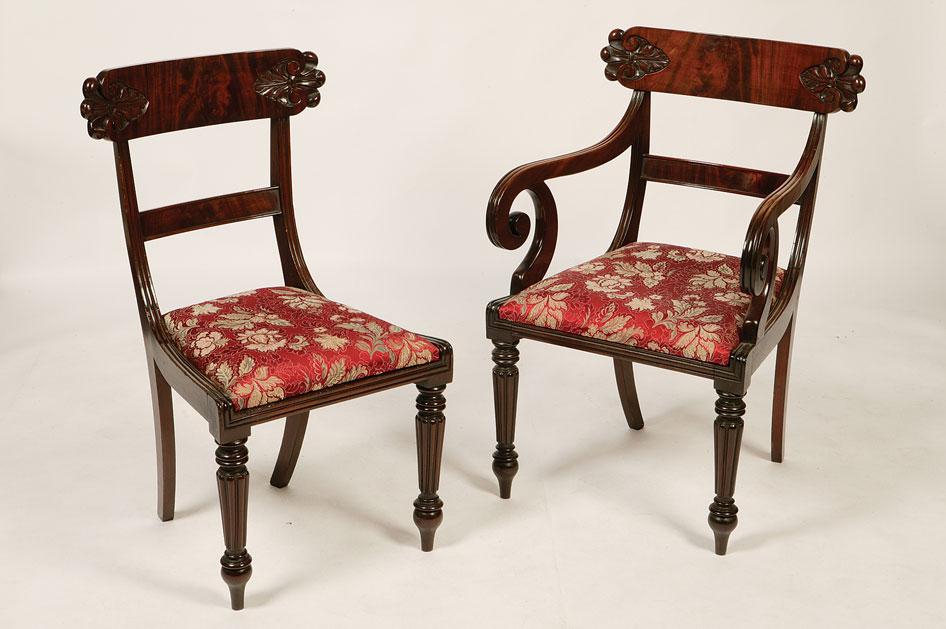 Appraisal: A SET OF EIGHT GEORGE IV MAHOGANY DINING CHAIRS with