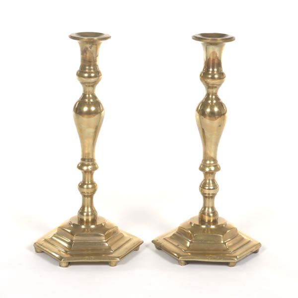 Appraisal: PAIR OF BRASS CANDLEHOLDERS H x Heavy turned candleholders on