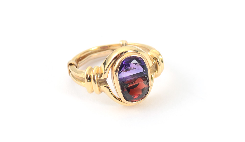 Appraisal: AMETHYST GARNET RING K yellow gold amethyst and garnet ring