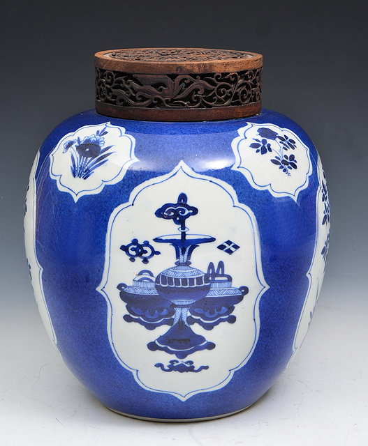 Appraisal: A CHINESE BLUE AND WHITE PORCELAIN OVOID JAR of powder