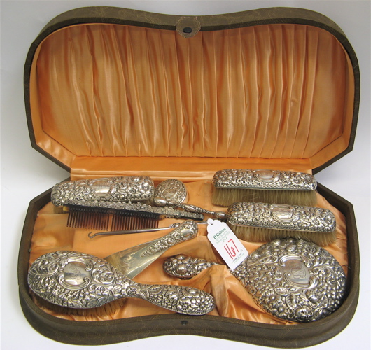 Appraisal: GORHAM STERLING SILVER DRESSER SET C 's pieces consisting of