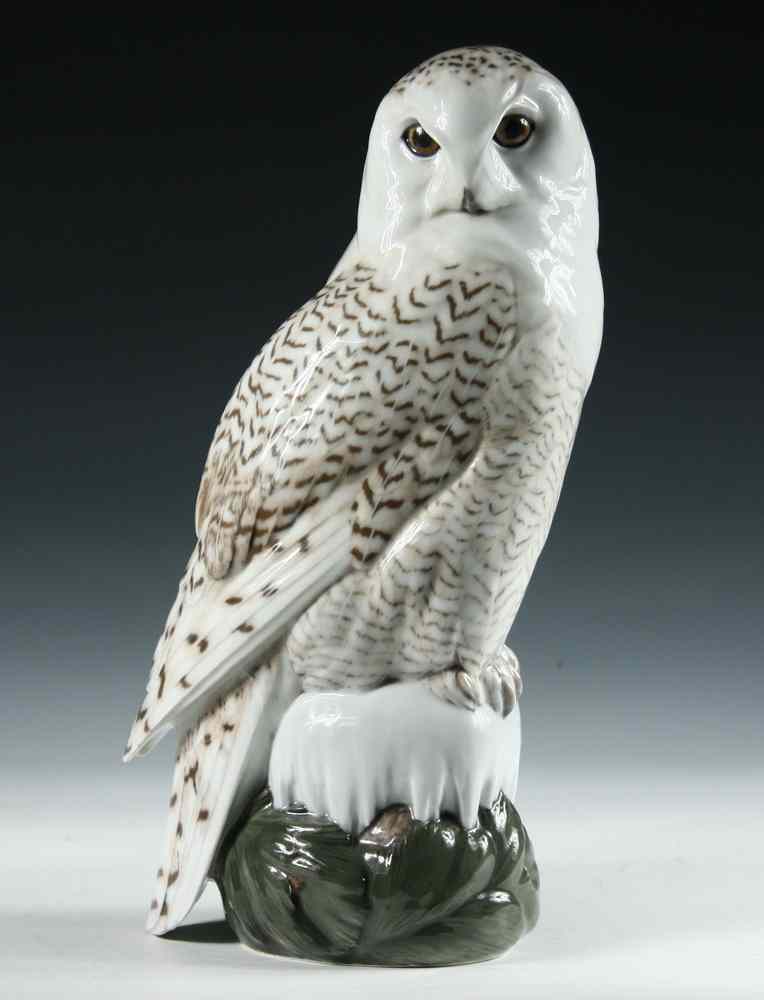 Appraisal: FINE PORCELAIN SCULPTURE - Snowy Owl by Royal Copenhagen circa