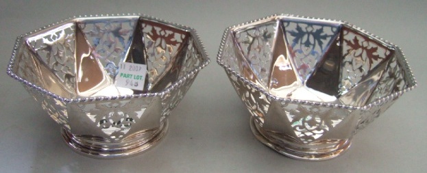 Appraisal: A pair of silver bon bon dishes each of octagonal