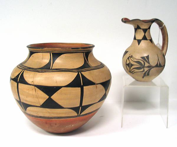 Appraisal: Two Santo Domingo vessels diameter and in