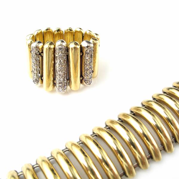 Appraisal: An karat yellow gold bar link bracelet with matching diamond