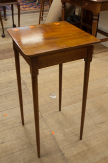 Appraisal: SMALL SQUARE TOP OCCASIONAL TABLE