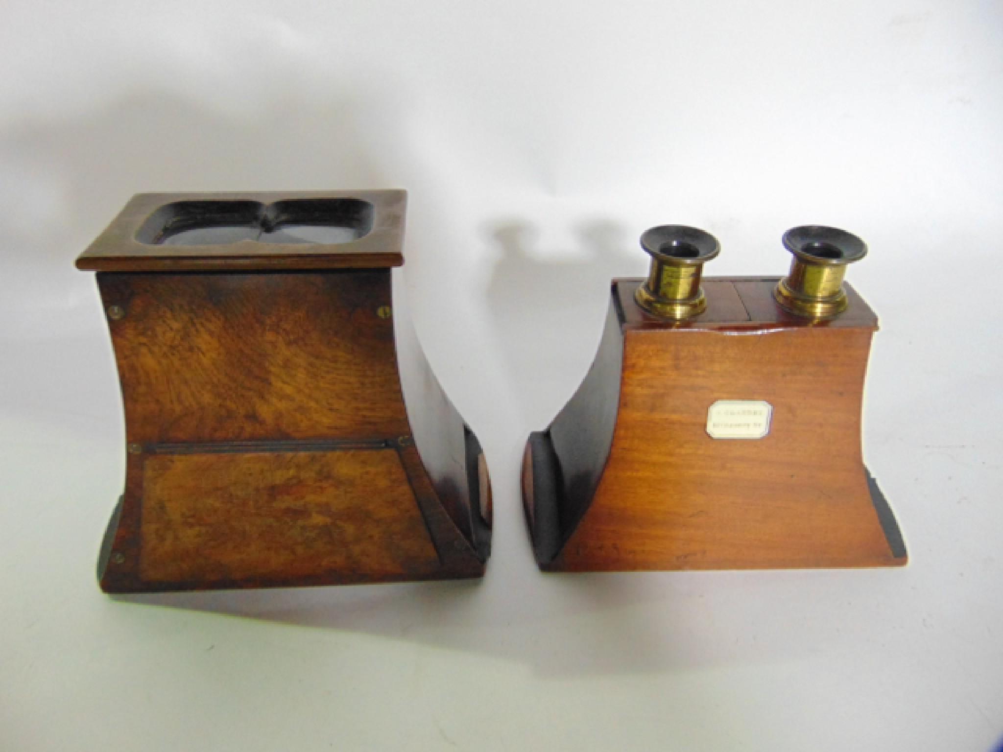 Appraisal: A good quality th century walnut veneered timber cased stereoscope