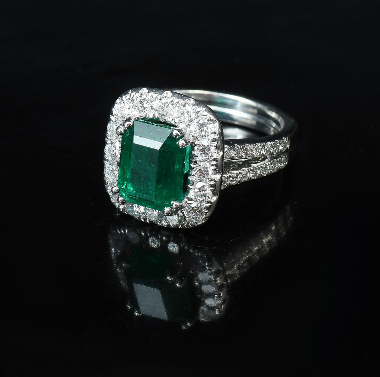 Appraisal: PLATINUM CT EMERALD DIAMOND RING CT rectangular cut emerald is