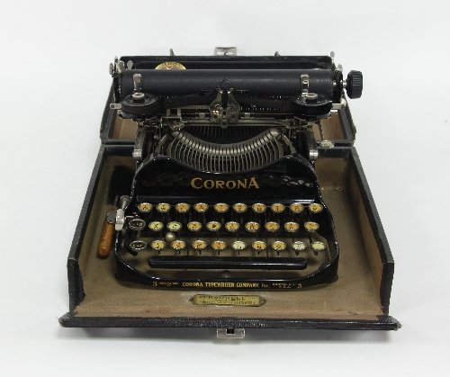 Appraisal: A Corona typewriter manufactured by Corona Typewriter Co Inc Groton