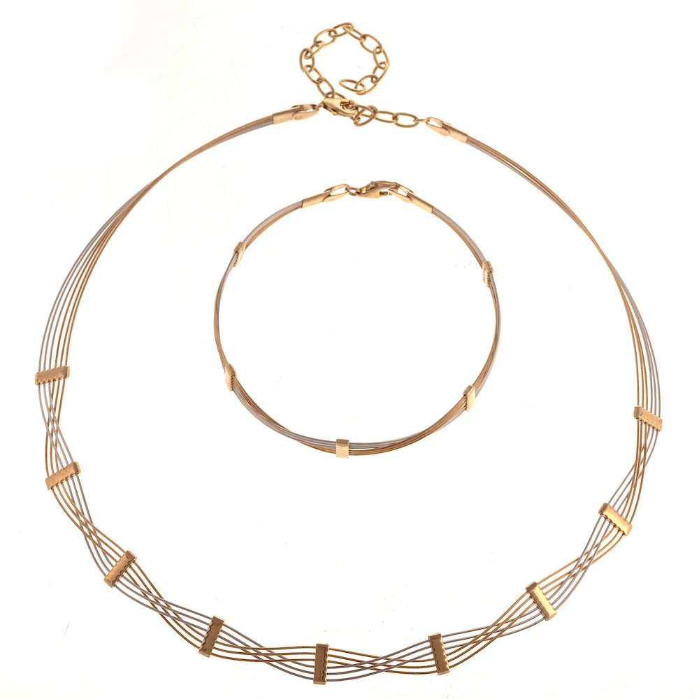 Appraisal: A Matching Necklace and Bracelet in K K white and