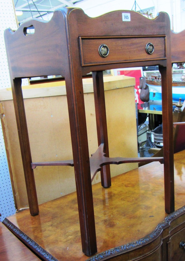 Appraisal: A pair of th century style hardwood tray top night