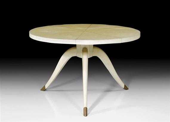 Appraisal: Salontisch TRAVAIL FRANCAIS TABLE BASSE vers Bois fruitier recouvert de