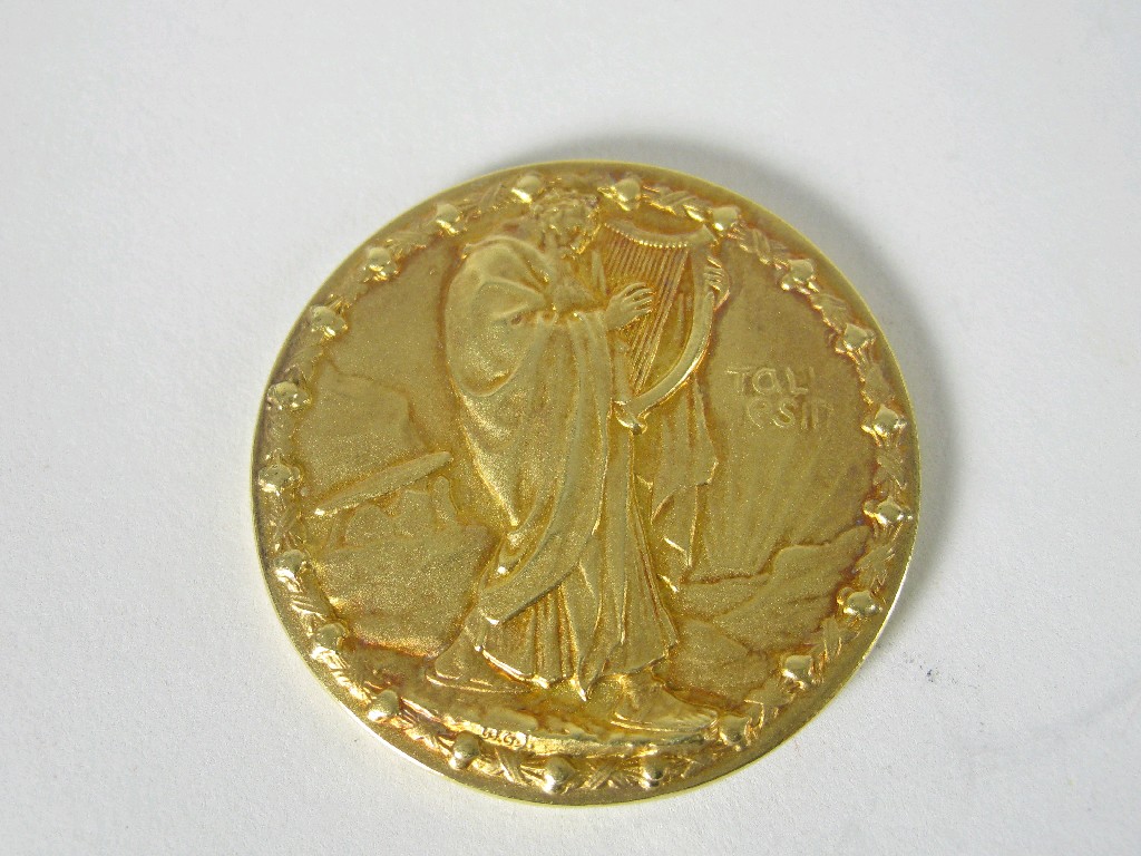 Appraisal: A George V Gold Pwllheli Eisteddfod Medal awarded to Dr