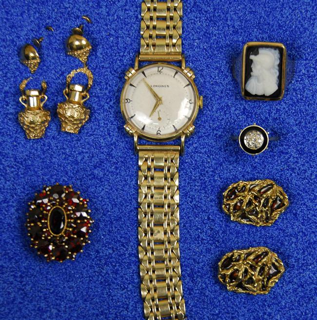 Appraisal: COLLECTION OF K YELLOW GOLD JEWELRY including Longines gentleman's watch