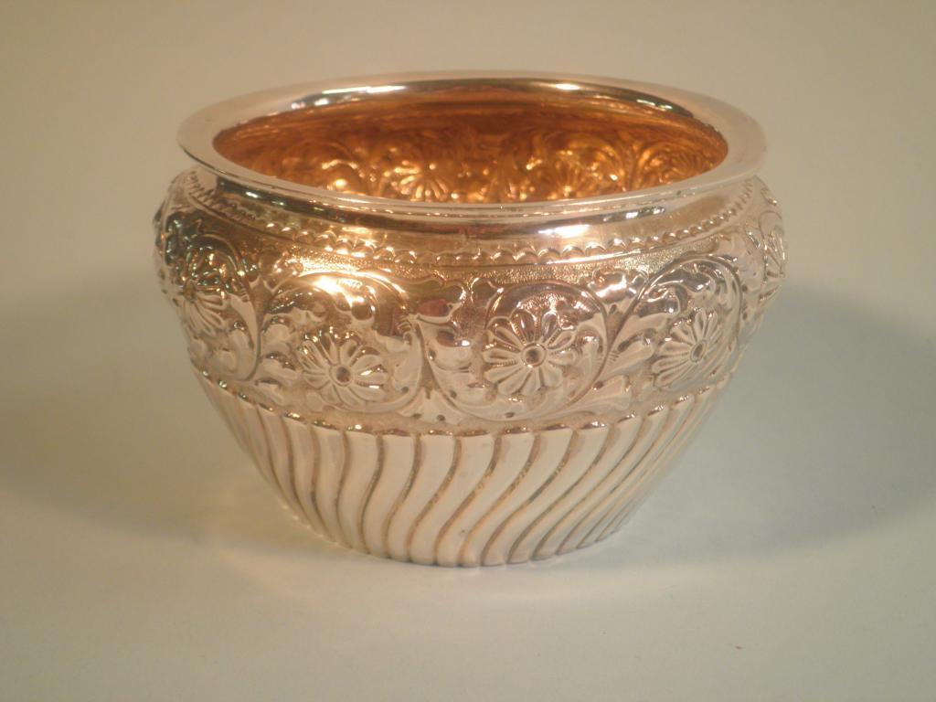 Appraisal: A Victorian silver dish by Wallace Hall of ovoid form