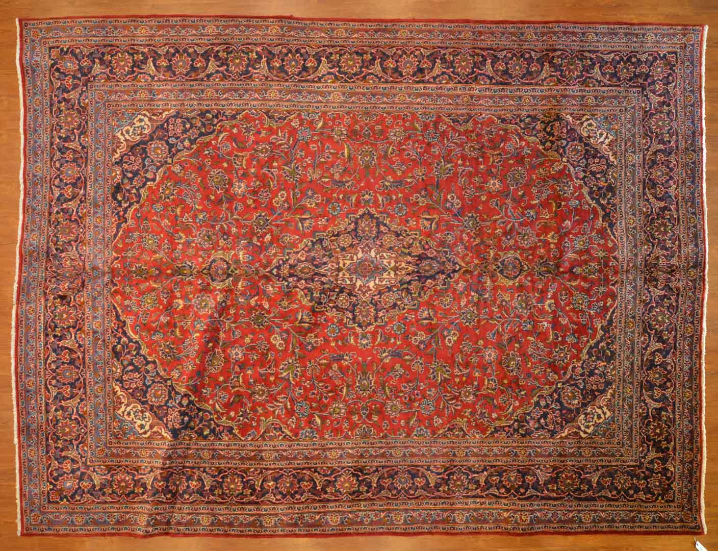 Appraisal: Persian Keshan carpet approx x Iran modern Condition Like new