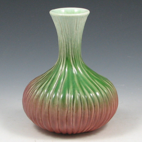 Appraisal: Tim Eberhardt Red Onion Vase - Mint Tim Eberhardt red