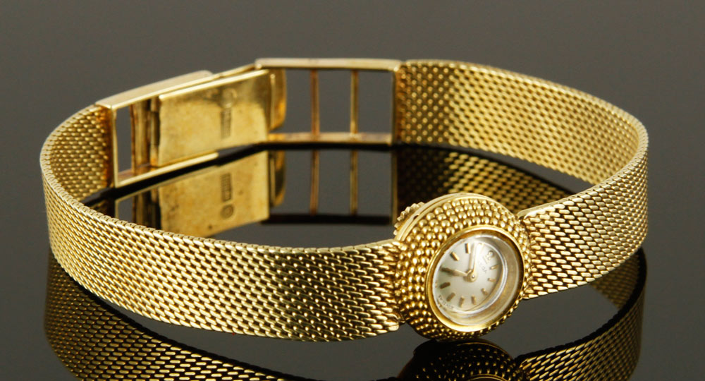 Appraisal: - K Omega Watch Omega wristwatch K yellow gold band