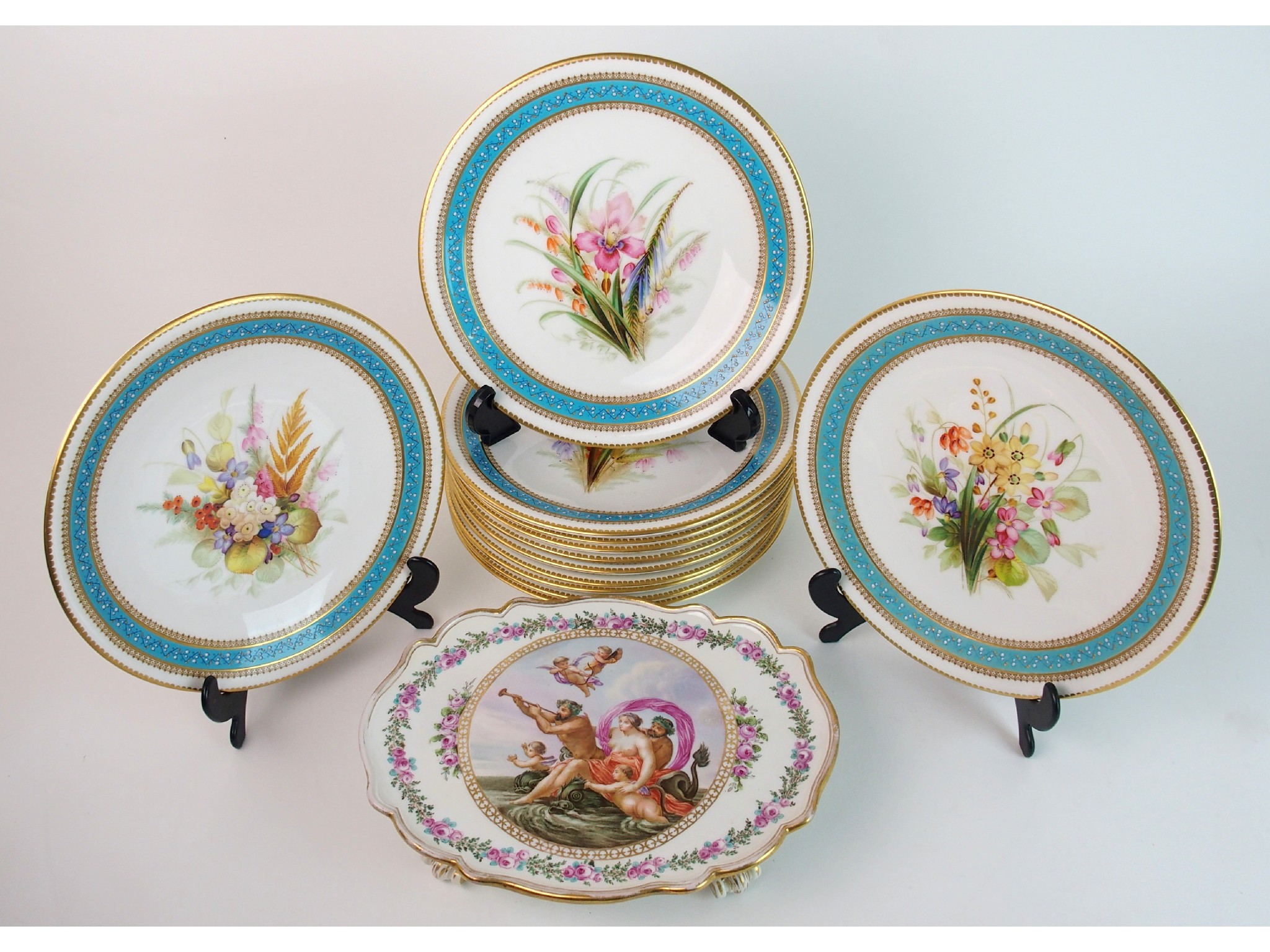 Appraisal: Twelve Worcester porcelain floral painted dessert plateseach plate painted with