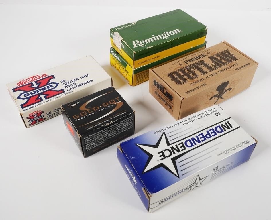 Appraisal: Mixed lot of modern and vintage ammo rounds S W