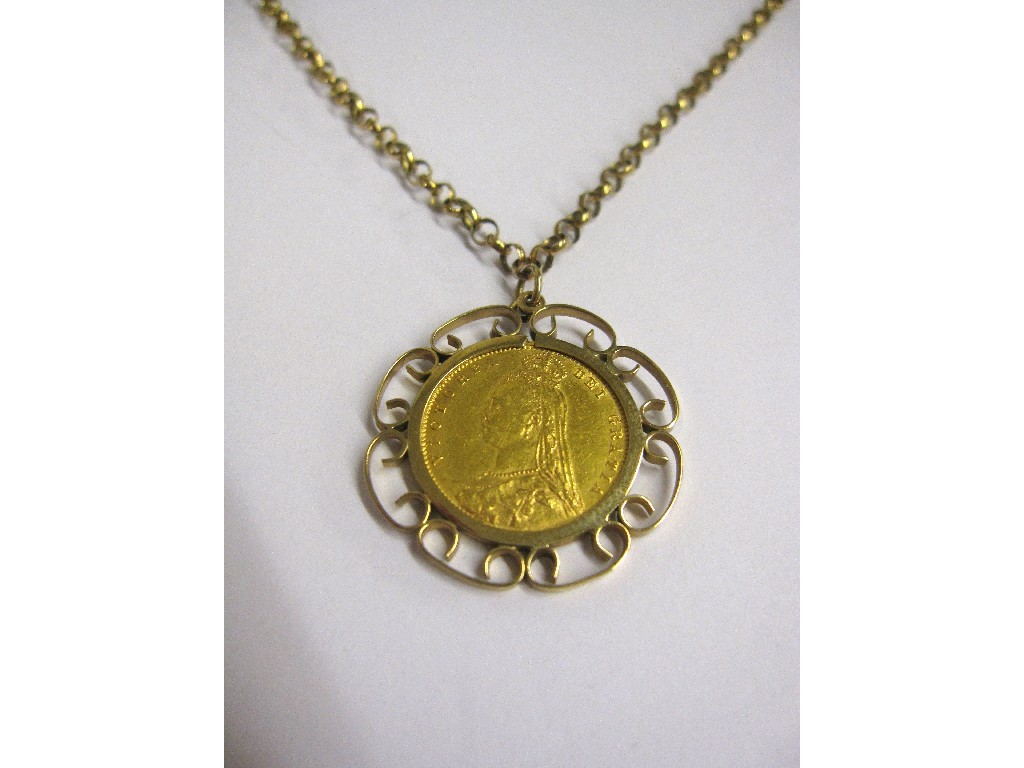 Appraisal: Victoria anniversary head half sovereign dated in ct gold pendant