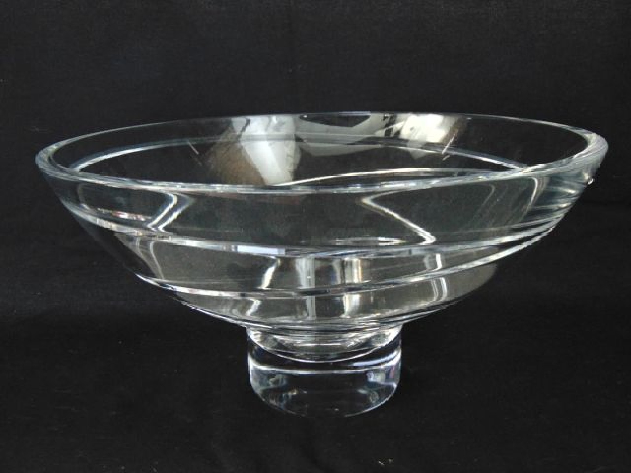 Appraisal: A clear crystal Jasper Conran for Waterford Aura footed bowl