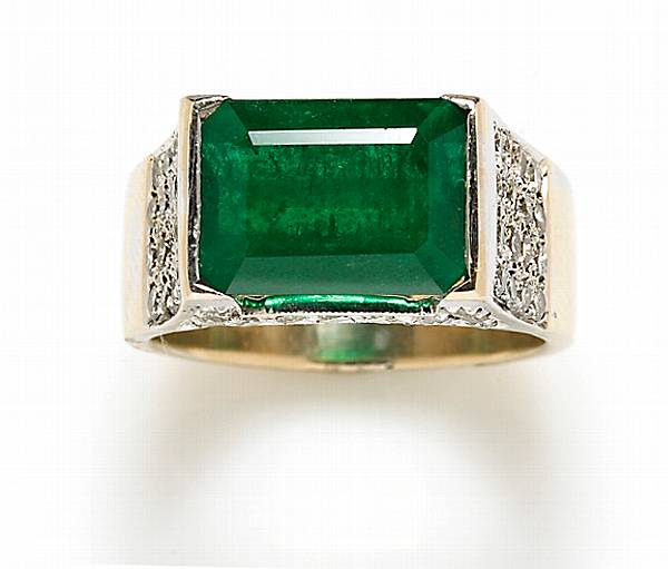 Appraisal: An emerald diamond and eighteen karat gold ring estimated emerald