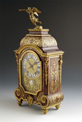 Appraisal: A boulle mantel clock in Louis XIV style with an