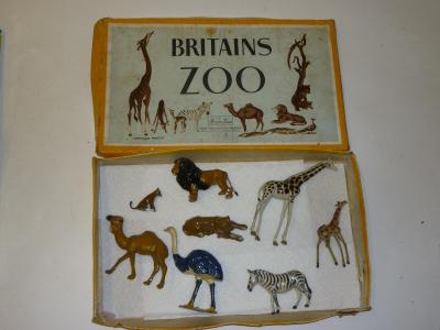 Appraisal: Britains No Zoo Figures eight items boxed F-G