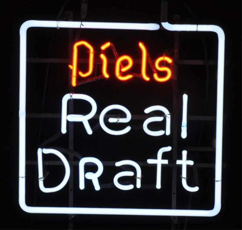 Appraisal: Piels Real Draft Border Neon Sign Description s Piels Brothers