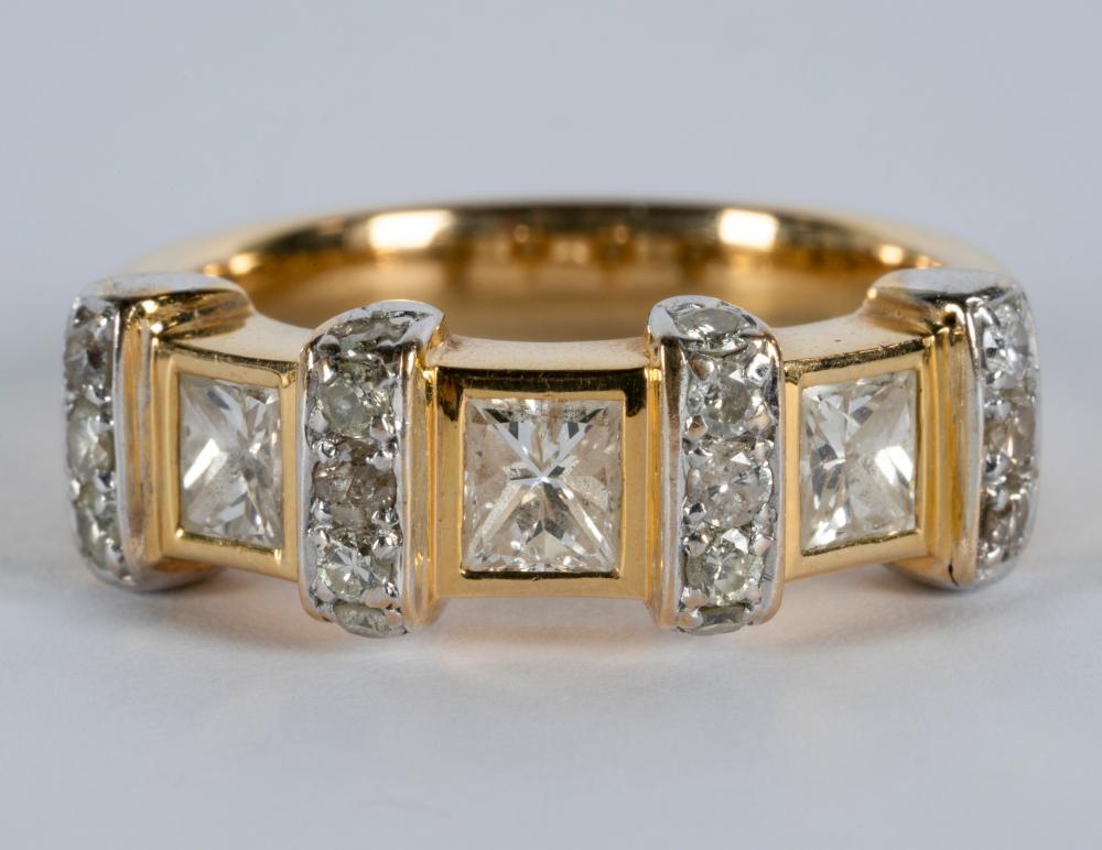 Appraisal: KARAT YELLOW GOLD DIAMOND BAND RINGcomprising three rectangular brilliant-cut diamonds