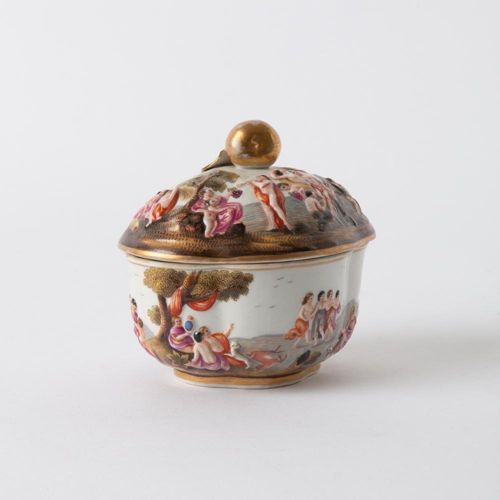 Appraisal: CAPODIMONTE ATTR LOW-RELIEF PORCELAIN BOX A porcelain lidded box likely