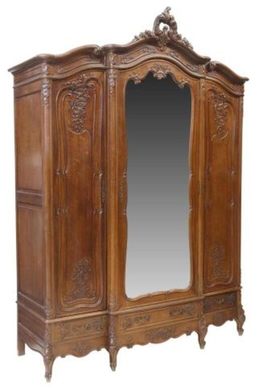 Appraisal: Louis XV style oak breakfront armoire late th early th