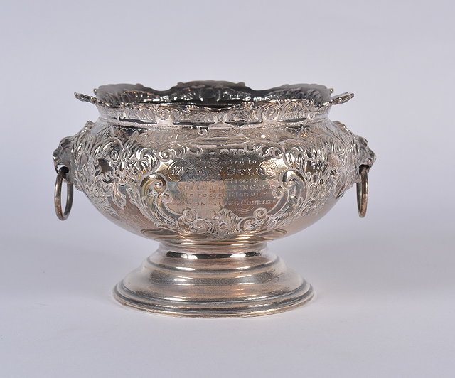 Appraisal: A silver rose bowlof circular form on pedestal foot with