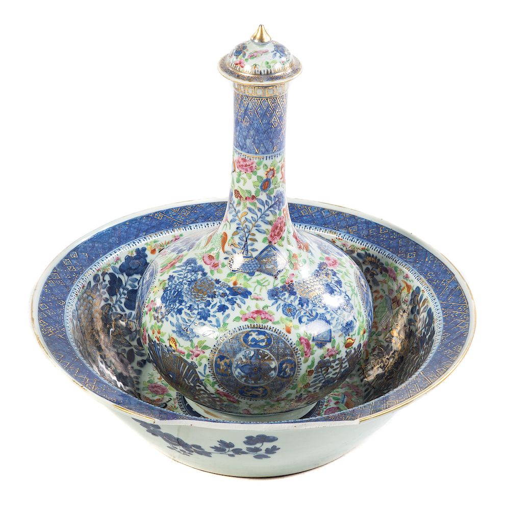 Appraisal: Chinese Export Water Bottle and Wash Basin circa Blue Fitzhugh