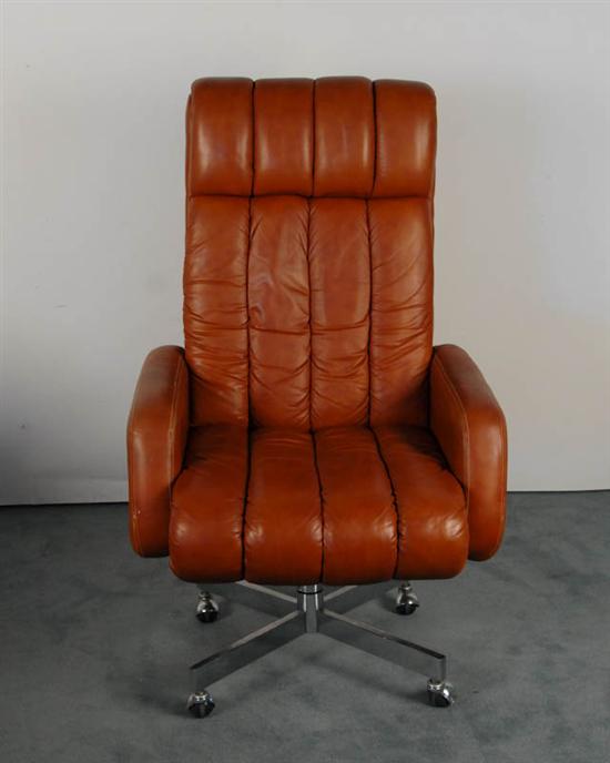 Appraisal: Davis Furniture Indiana Leather Executive Desk Chair chrome base