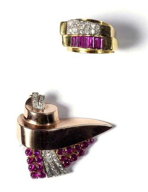 Appraisal: SET GOLD RUBY AND DIAMOND BROOCH AND RING ca Pink