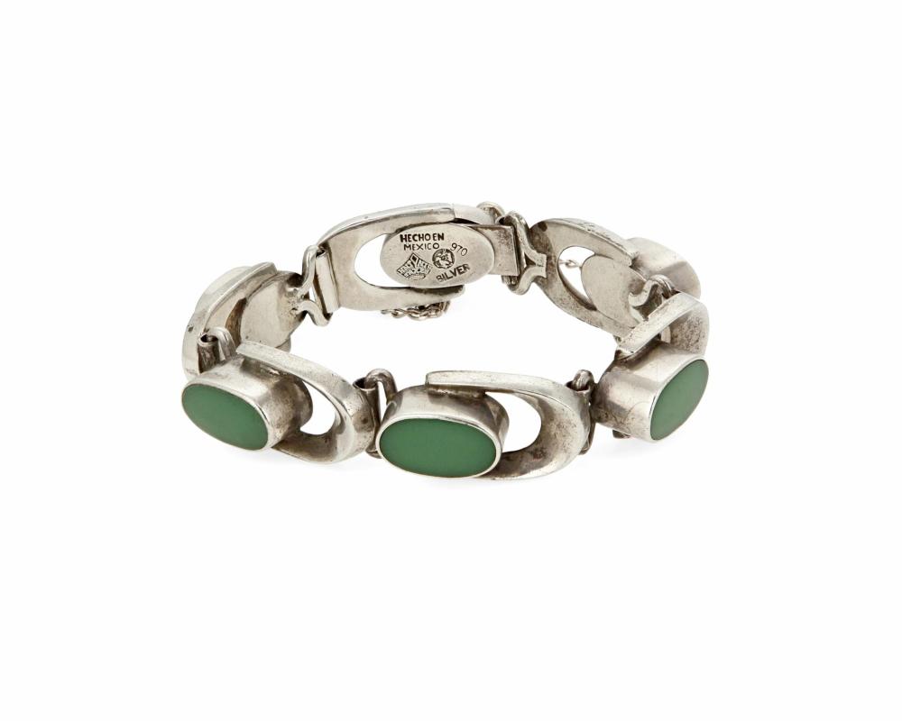 Appraisal: An Antonio Pineda silver and green stone bracelet Antonio Pineda