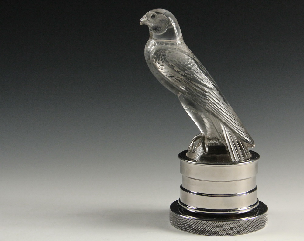 Appraisal: LALIQUE HOOD ORNAMENT - 'Faucon' Falcon Mascot in clear glass