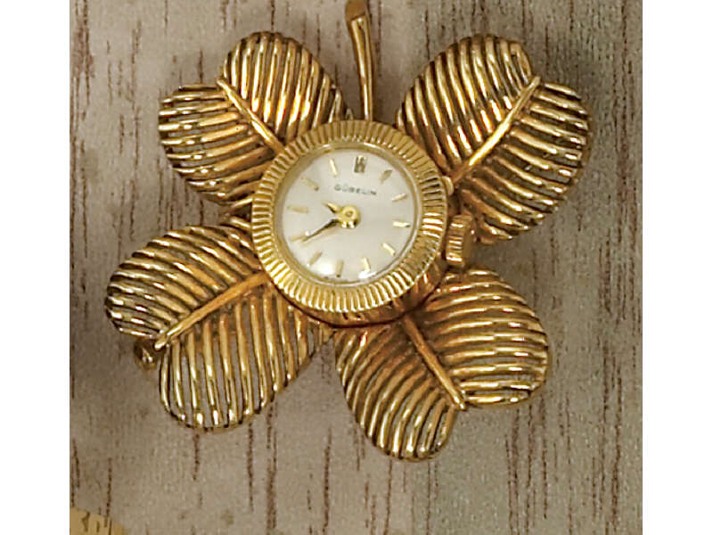 Appraisal: GUBELIN WATCH k yellow gold pendant watch with open leaf