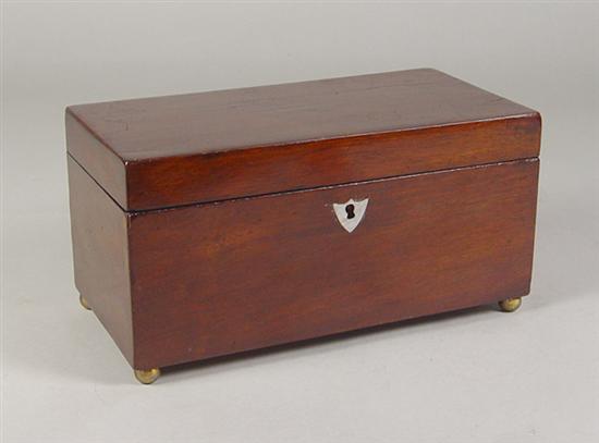 Appraisal: English Mahogany Tea Caddy th Century Two tea compartments and